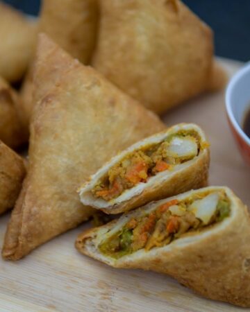 Large Samosa 30 pieces (bulk)